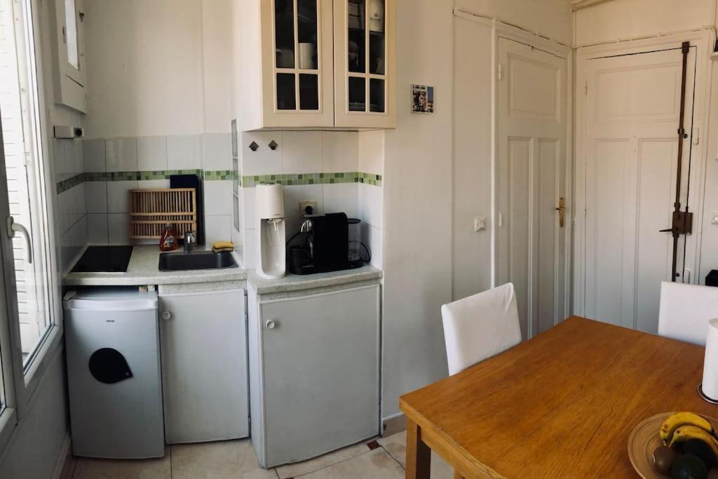 Apartmán Cosy Studio Near Public Transport Paříž Exteriér fotografie
