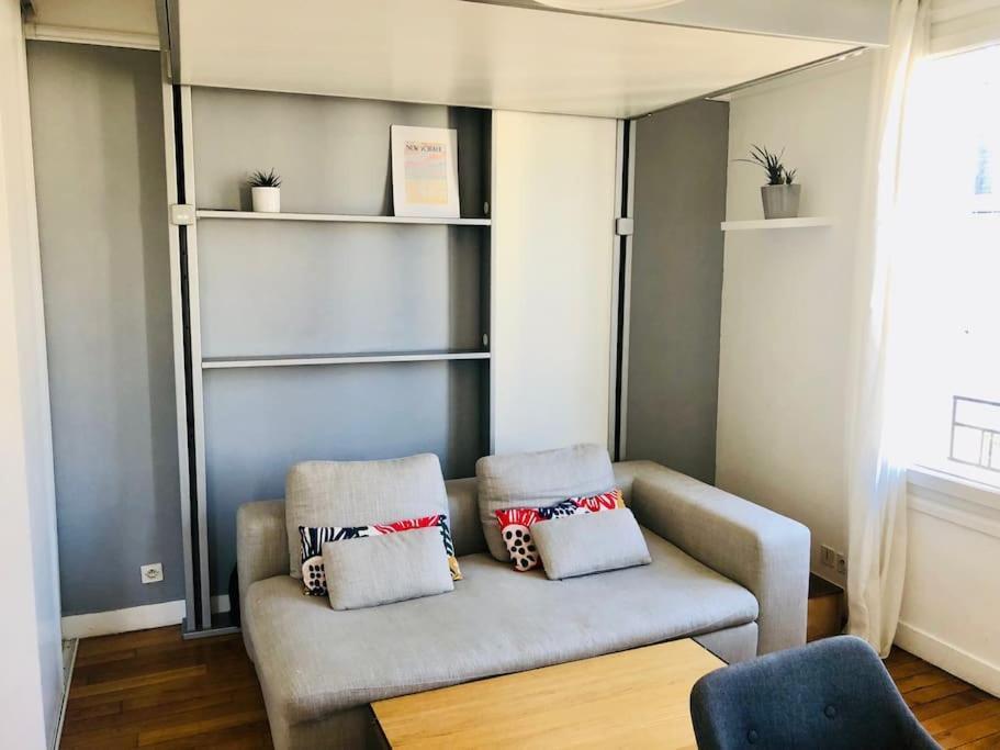 Apartmán Cosy Studio Near Public Transport Paříž Exteriér fotografie